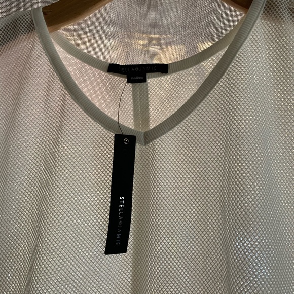 Top - Picture 3 of 3